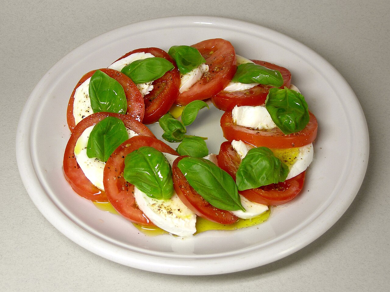 Grilled Chicken Caprese: Dairy-Free Option & Pesto Dressing Secrets